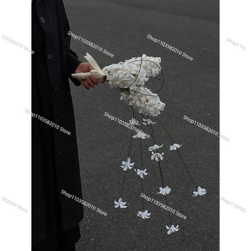 White bridal bouquet wedding hyacinth simulation flower wedding bouquet advanced sense certificate registration wedding photo