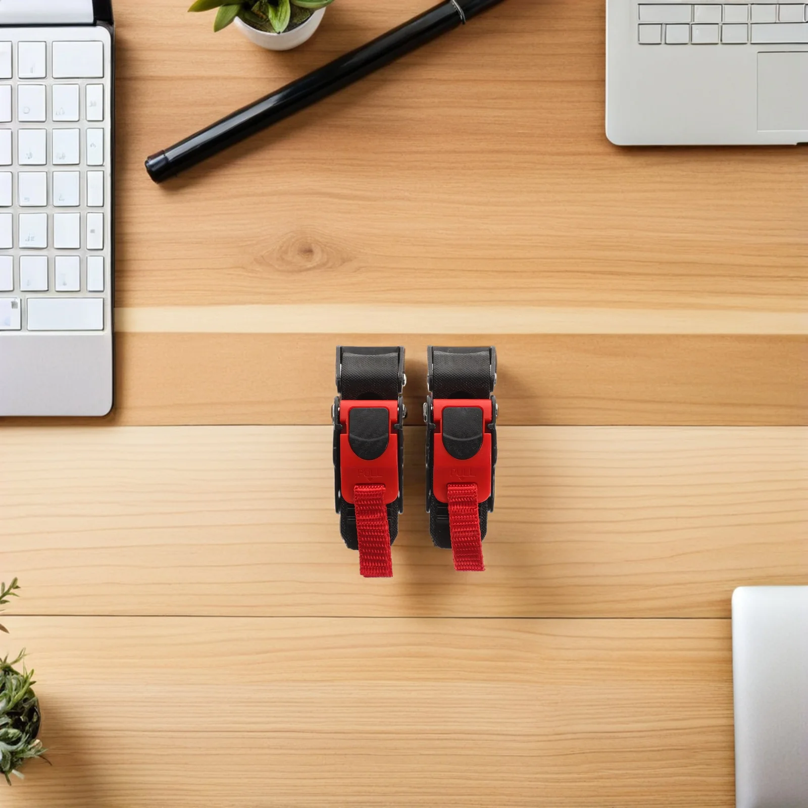 

6Pcs Secure Locking Mechanism Buckle for Motorcycle Helmets Easy Adjustment and Practical Use Outdoor Activities