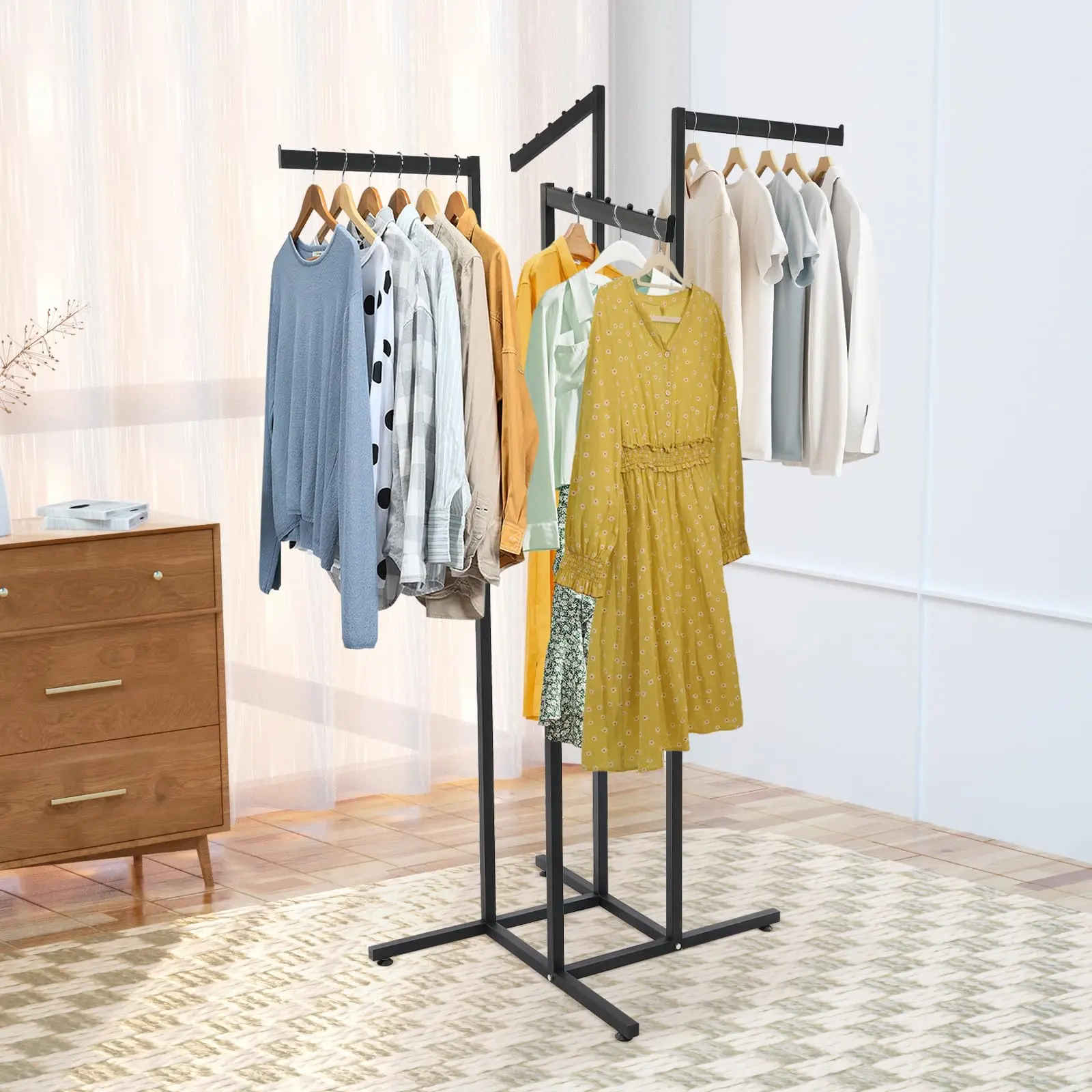 Rack de exibição de roupas, rack de roupas ajustável de 4 vias, prateleiras de roupas de chão com 2 braços retos e 2 braços inclinados para