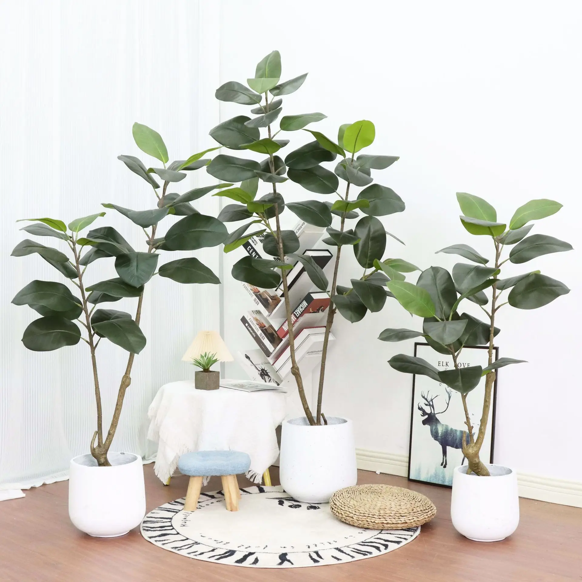 Indoor living room floor to ceiling decorative ornaments  bonsai simulation  green plants  rich and noble banyan bonsai