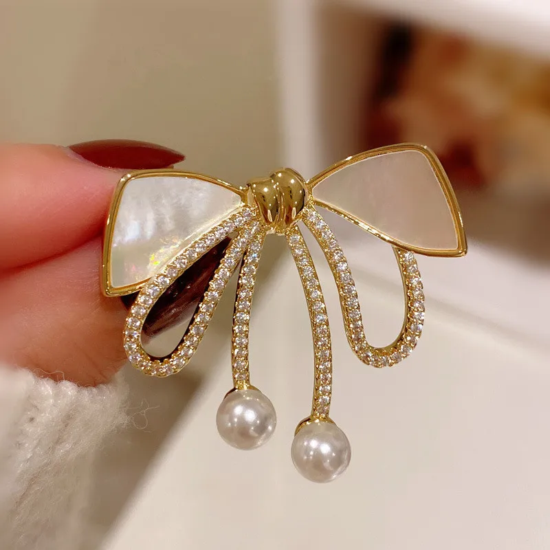 

2PC bow anti-light brooch female high-end French retro brooch elegant temperament anti-light buckle pin