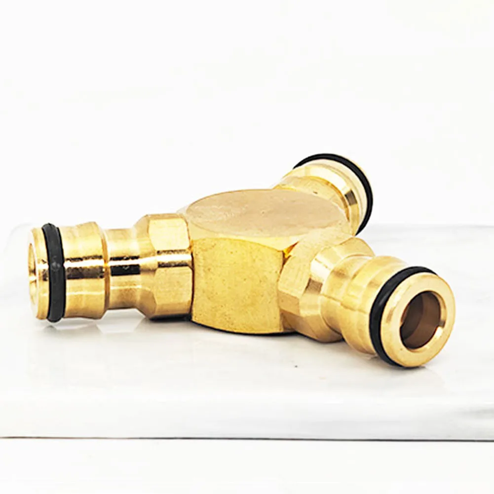 موصل المياه في الهواء الطلق خرطوم غسيل السيارات غسيل السيارات التطبيقات الخارجية أداة صغيرة الحجم تصميم سهل التركيب