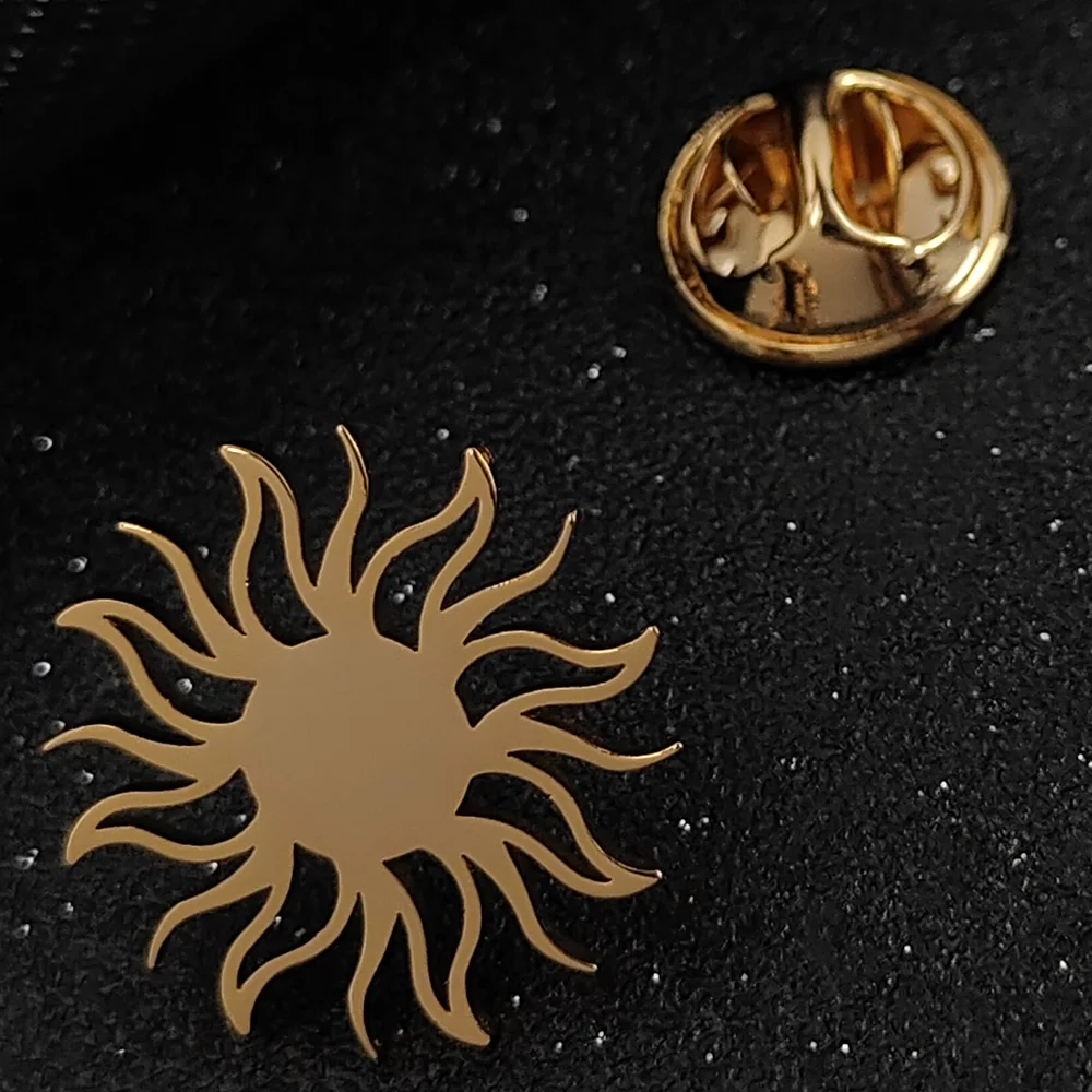 Sunflower 18k gold-plated stainless steel brooch, the details are determined to be successful, use it yourself or give gifts