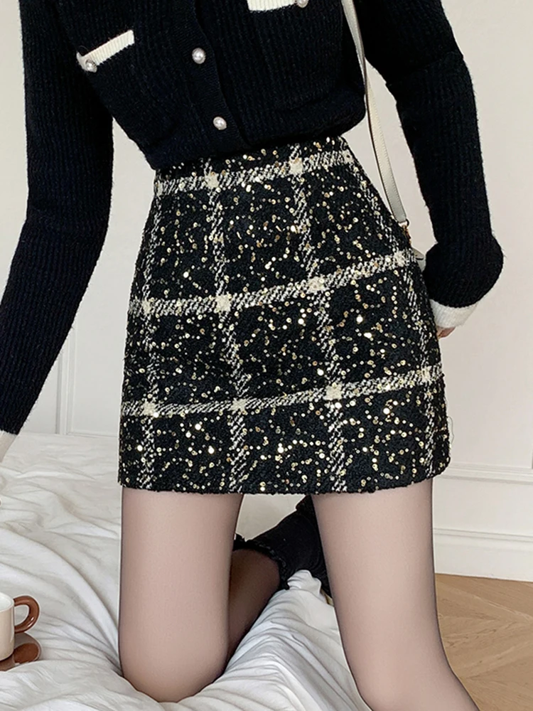 

Fashion Y2K Winter Mini Skirts Woman Streetwear Bodycon Plaid Sequin Skirt A-line Kawaii Night Short Party Skirt Women Black Red