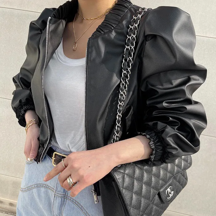 Retro Versatile Black Leather Jacket with Pleated Elastic Collar Cuffed Sleeve Loose Casual Zipper Motorcycle Outerwear