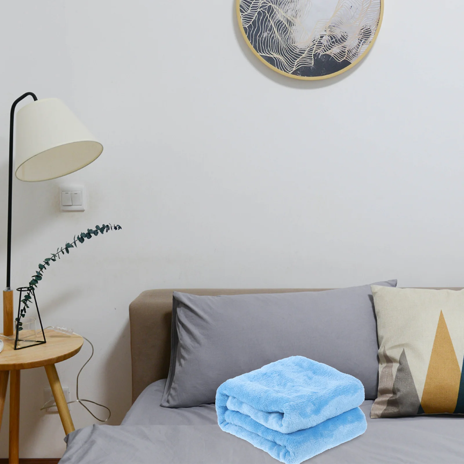 

Gorgeous Flannel Fleece Pet Blanket Sky-Blue Super Comfortable Warm Lightweight Elaborate Stitching Cozy Towel