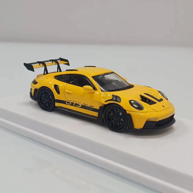 Diecast Original 1:64 Scale 911 GT3 RS 992 LMLF Sports Car Simulation Alloy Car Model Collectible Gift Toy Souvenir