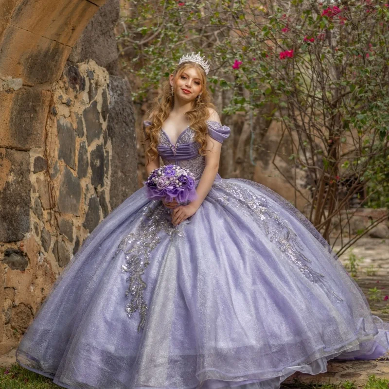 

Lavender Shiny Ball Gown Quinceanera Dresses Applique Lace Beading Crystal Tull Corset Off Shoulder Sweet 16 Dress Vestidos 15