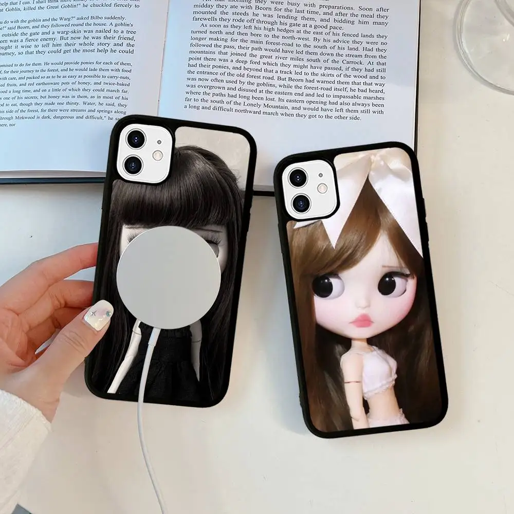 Bl-ytheS دمية لطيفة تصميم الأزياء حافظة مغناطيسية آيفون 17 16 14 13 12 11 15 برو ماكس زائد غطاء هاتف شحن لاسلكي