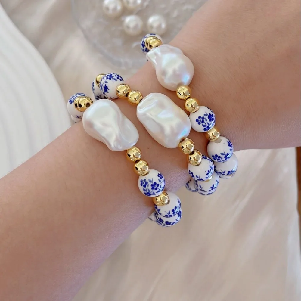 Retro Chinese Style Blue And White Porcelain Imitation Pearl Elastic Bracelet Bead String Jewelry Gift for Friends