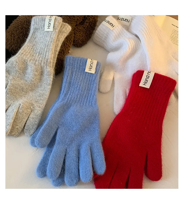 Women Wool Cashmere Gloves Cable Knit Touchscreen Finger Hole Winter Autumn Warm Wrist Length Classic Gloves Female Mitten