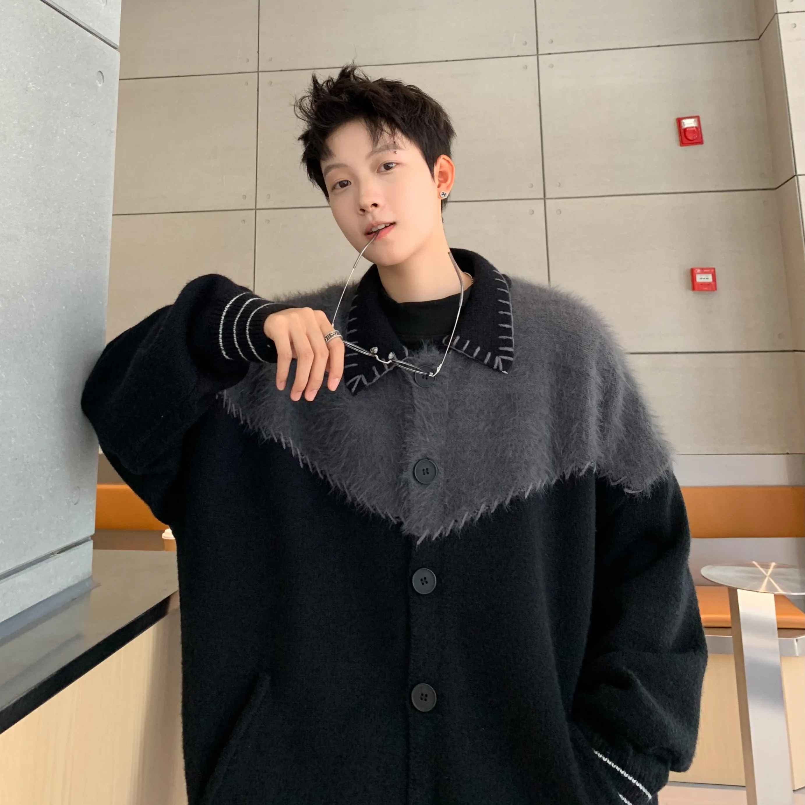 

Мужской осенне-зимний вязаный свитер большого размера, кардиган на пуговицах, теплая повседневная верхняя одежда в стиле ретро для подростков и взрослых