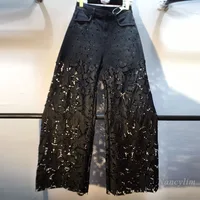 Pantalones vaqueros de encaje huecos europeos 2025, novedad de verano para mujer, pantalones vaqueros de encaje negro, cuentas industriales pesadas, mezclilla de diamante caliente, empalme de ganchillo