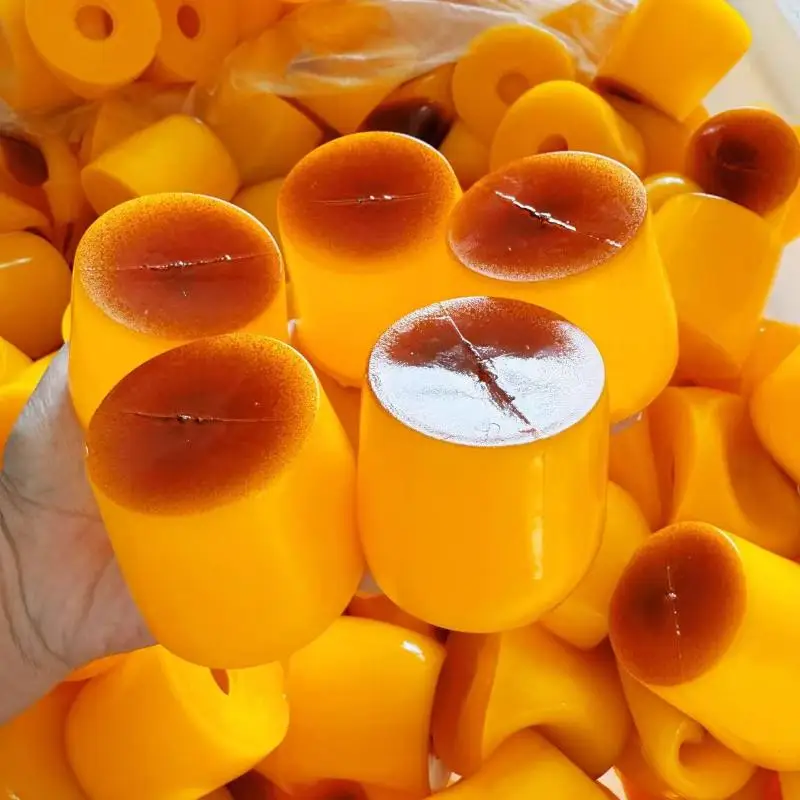 Caramel Pudding Squeeze Toy Crispy Crunch Sound Stress Relief Sensory Fidget Toy for Kids Adults Fun Food Shaped Desk Decor Gift