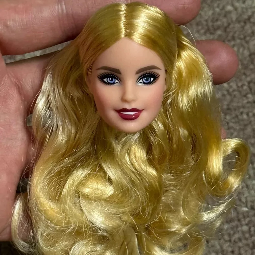 

Not Brand New 1/6 Scale Action Figure 2018 Holiday Delicate Head Sculpture Model Toy