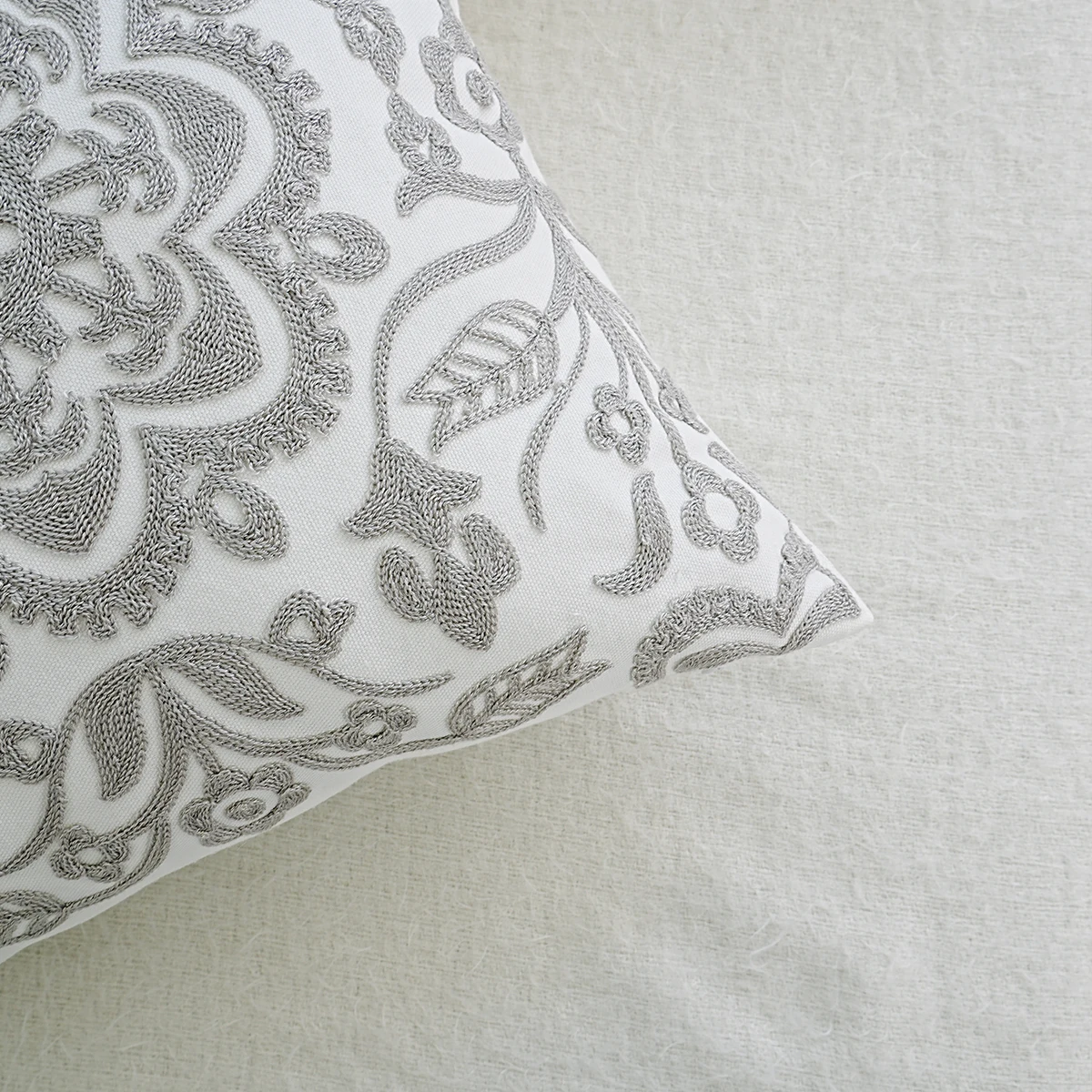 1pc, Embroidered Cushion Cover Geometric Home Decorative Embroidery Throw Pillow Cover 45x45cm Mandala Floral