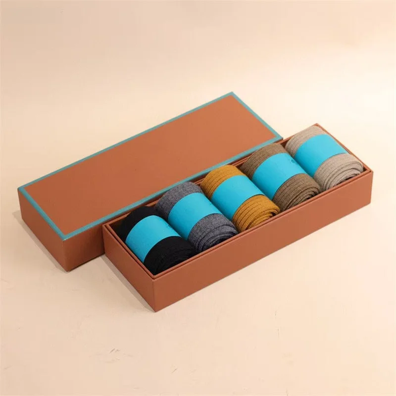 calze-da-donna-in-pura-lana-e-cashmere-a-meta-polpaccio-comode-e-calde-per-l'inverno-anti-odore-set-regalo-stile-semplice-per-casa