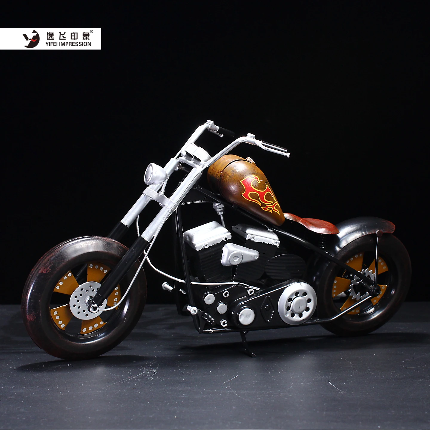 Retro Chopper Style Iron Metal Motorcycle Model Ornament Collectible Home Decor for Kids Room Decoration
