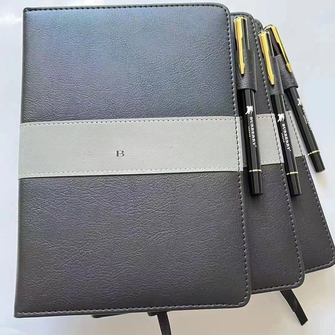 

Notebook set Notebook plus signature pen Light luxury business High-end notebook office