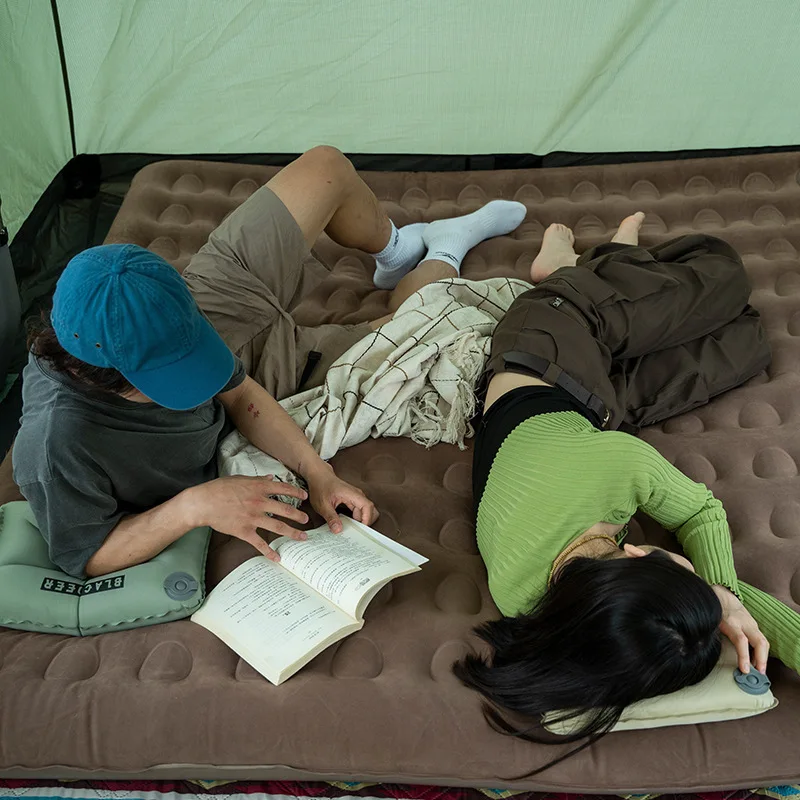 블랙 디어 야외 에어 베드 가정용 바닥 침대 두꺼운 휴대용 내장형 에어 펌프 캠핑 텐트 에어 매트리스