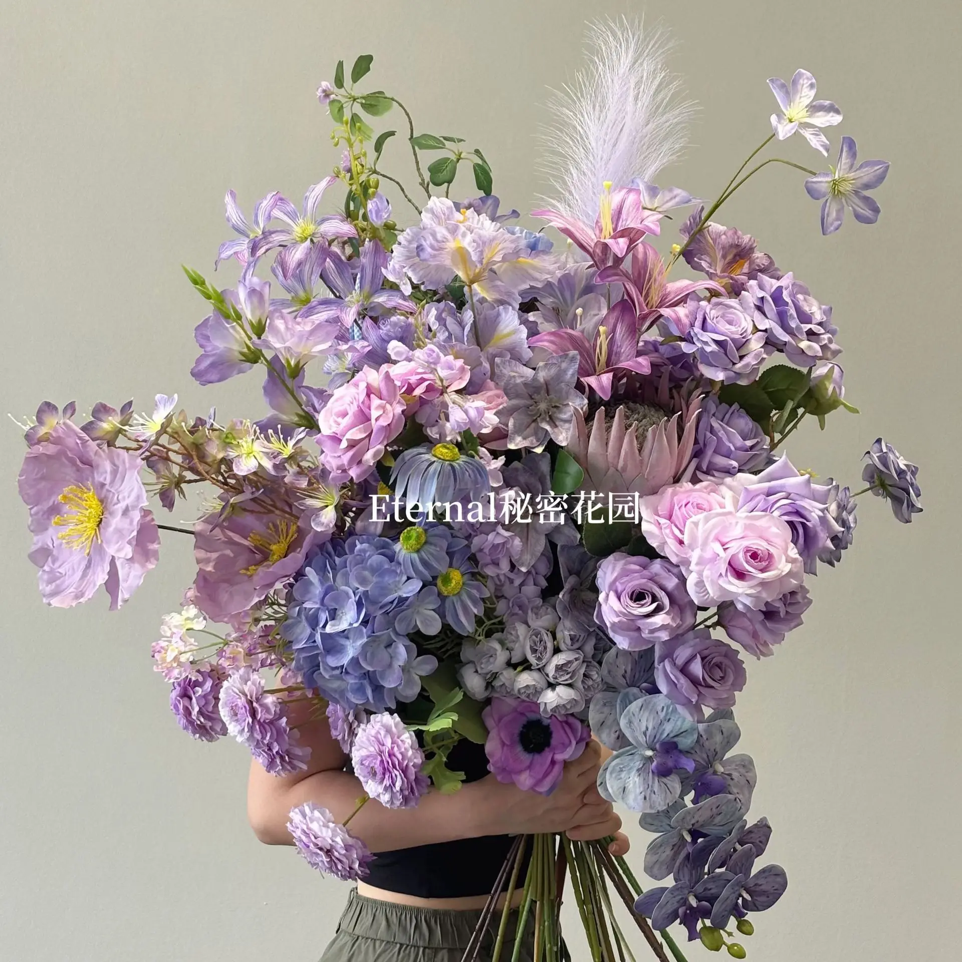 

Artificial Flowers for Outdoor Indoor Garden Home Decoration Wedding Faux Flower Daisy Eucalyptus Leaves Fake Plants Greenery