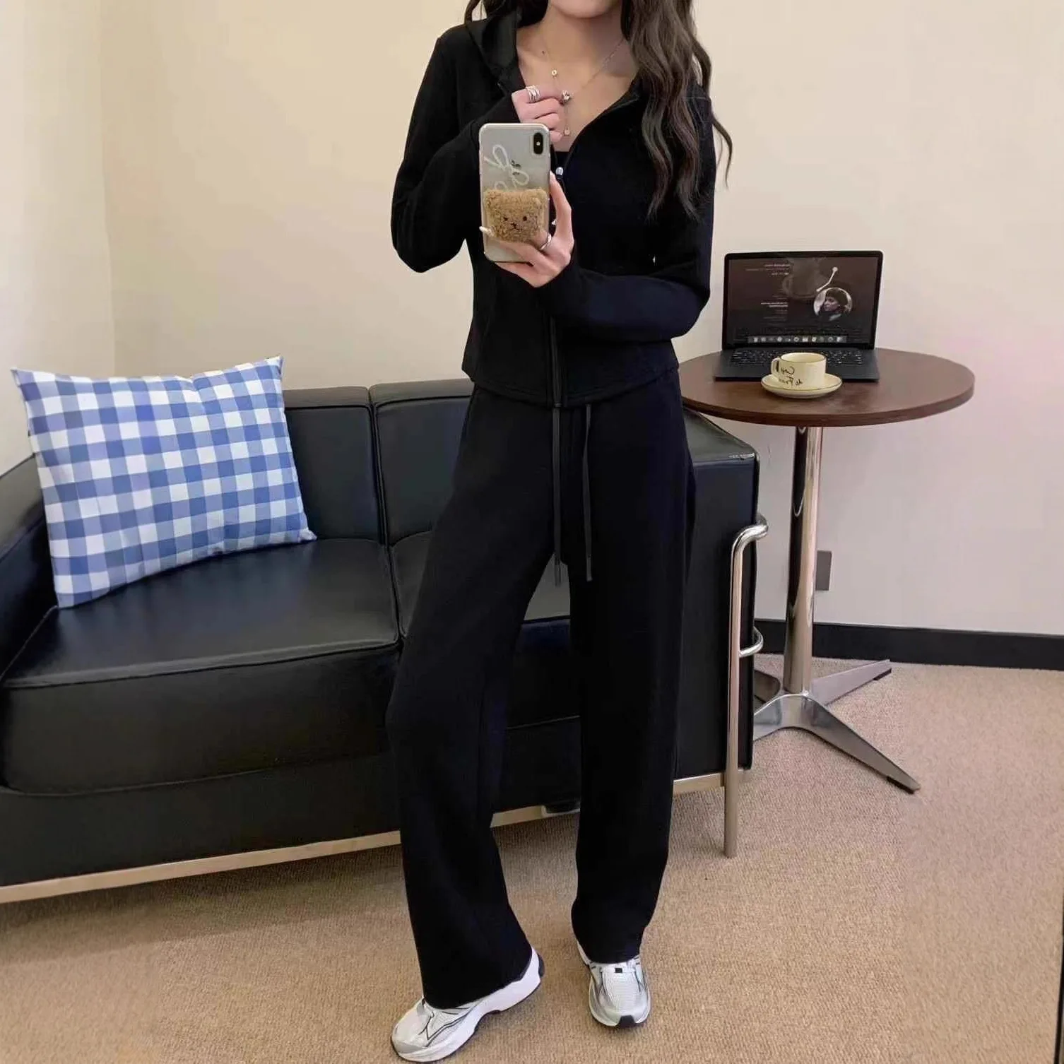 لولو ملابس رياضية سليم صالح المرأة طقم هوديي غير رسمي الجيل الثاني 2025 الخريف نمط جديد أبلى خصر صغير عصري