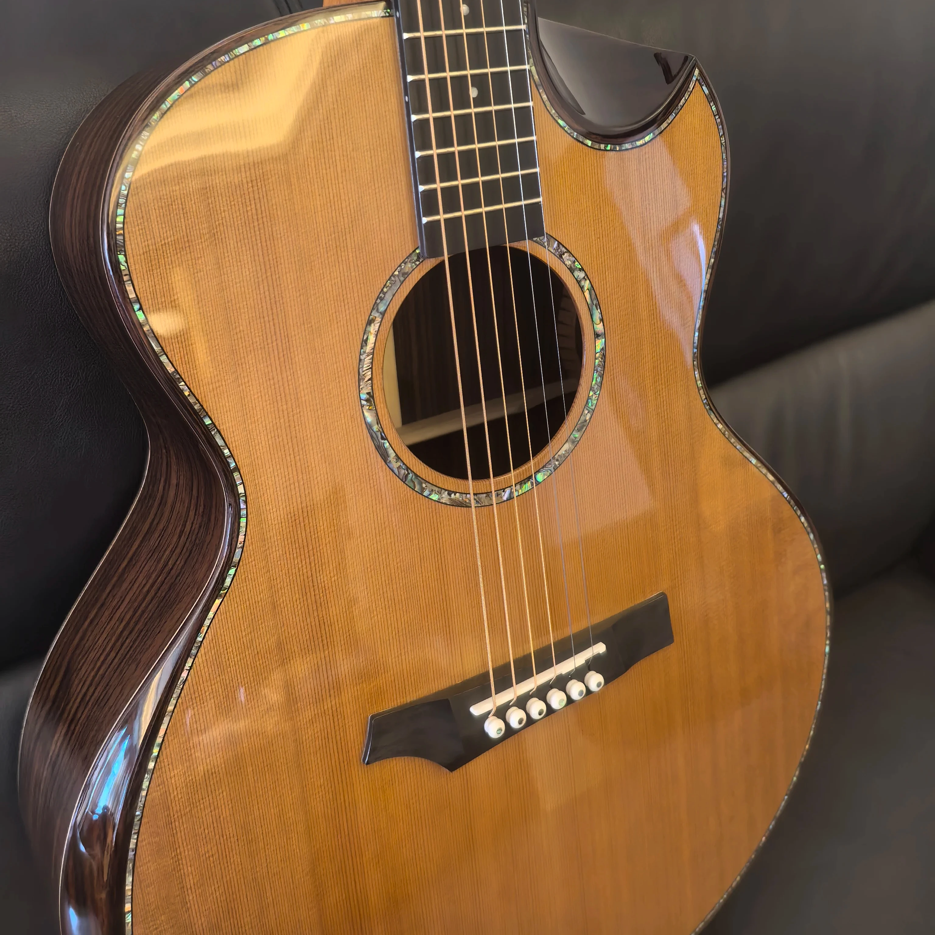 Custom Geake S-600S All Solid High End Handmade High-gloss Solid Cedar Rosewood Acoustic Guitar