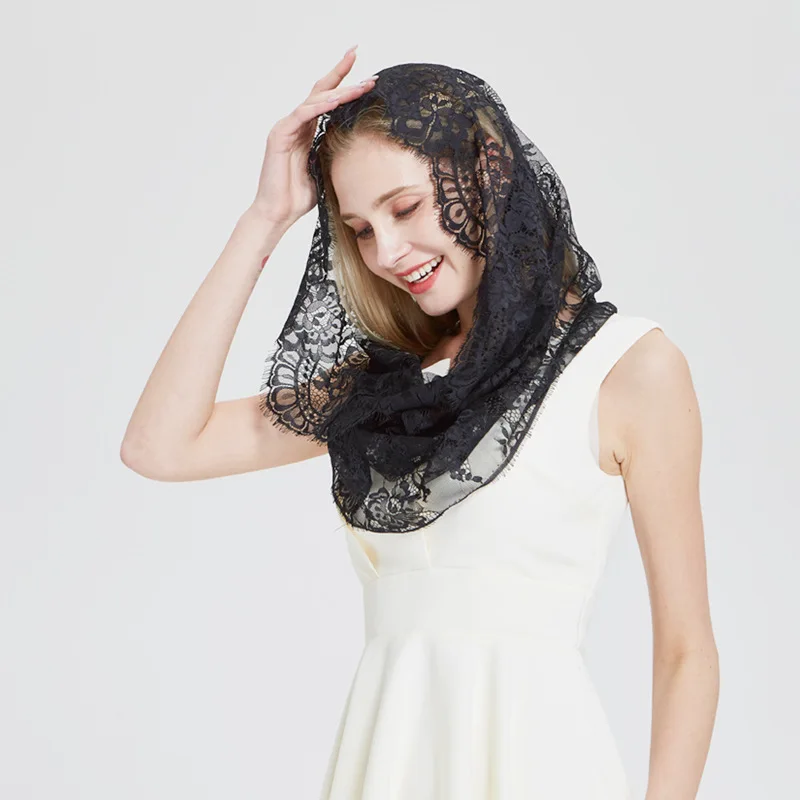 Europese en Amerikaanse stijl grensoverschrijdende nieuwe kanten holle rozensluier voor dames zwart-wit ademende sluier Koreaanse stijl tria