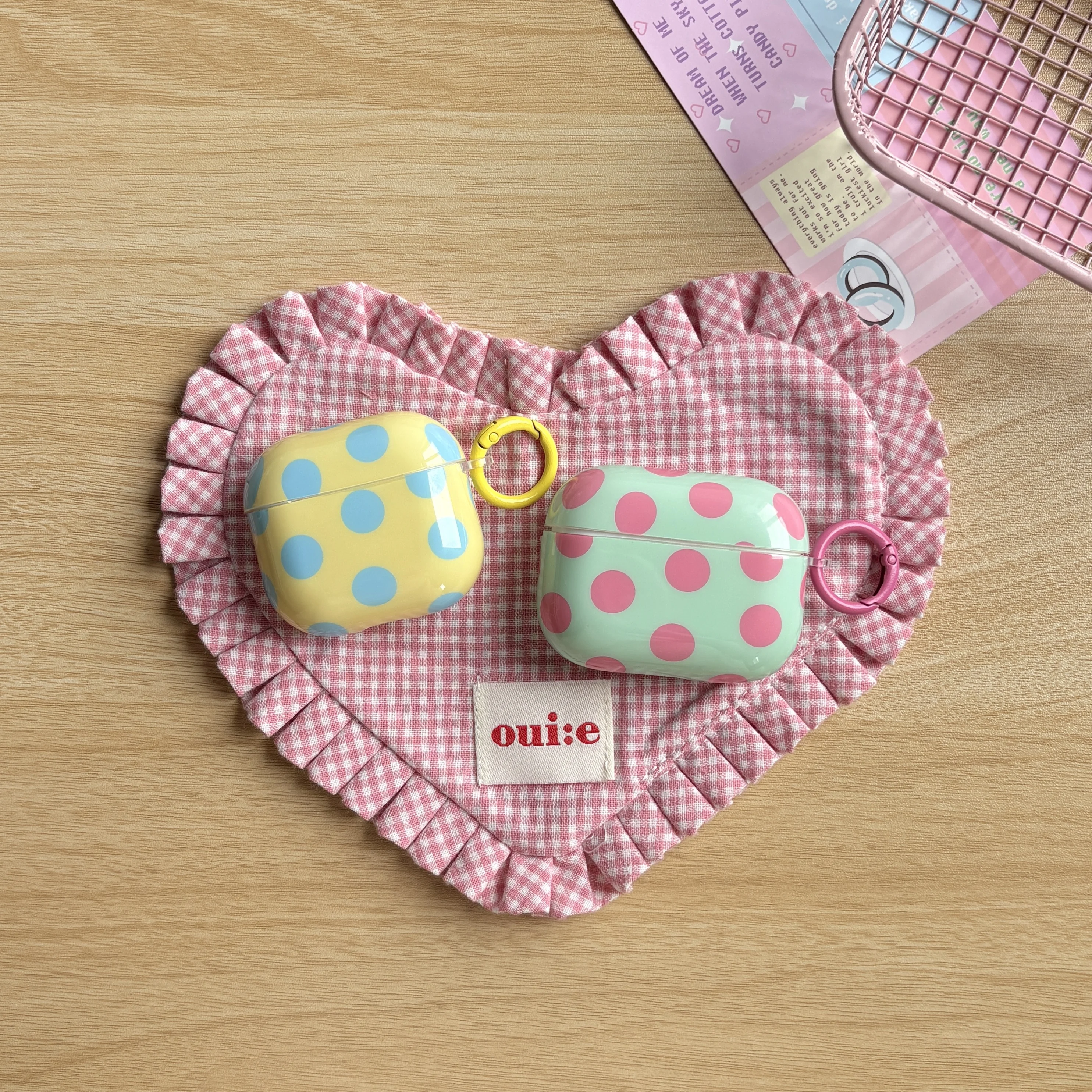 Fashion Simple Big Pink Blue Dots Polka Point Pattern Glossy Earphone Case with Ring Cover for AirPods 5 1 2 3 4 Pro 2 Pro 3