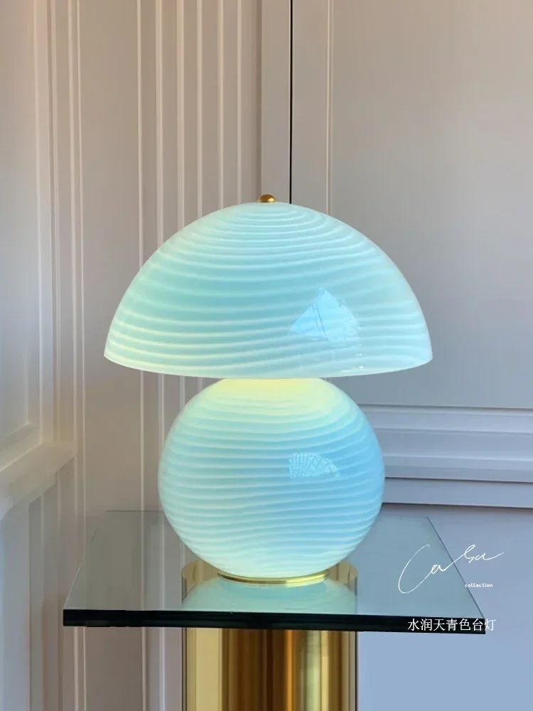 Cream wind high-grade water pattern glass table lamp, bedroom bedside study atmosphere lamp, living room table lamp ornament