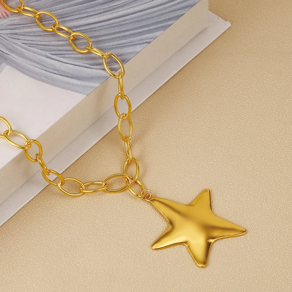 Minimalist Metal Star Choker Vintage Style Layered Collar Necklace Daily Wear For Women Elegant Temperament Jewelry Necklace