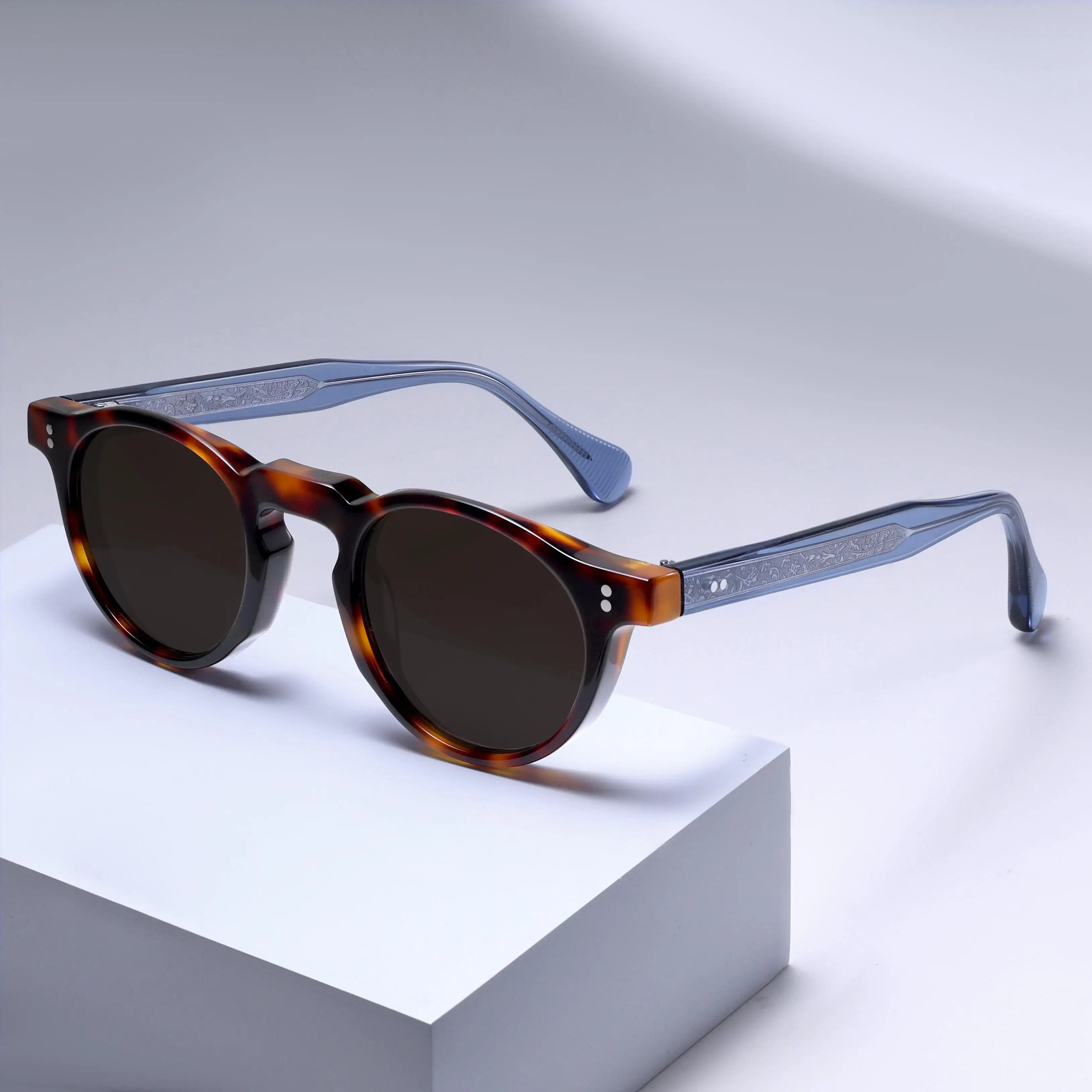 VZONE Retro Luxury Sunglasses for Men And Women UV400 Protection Classic Design Thick Acetate Frame