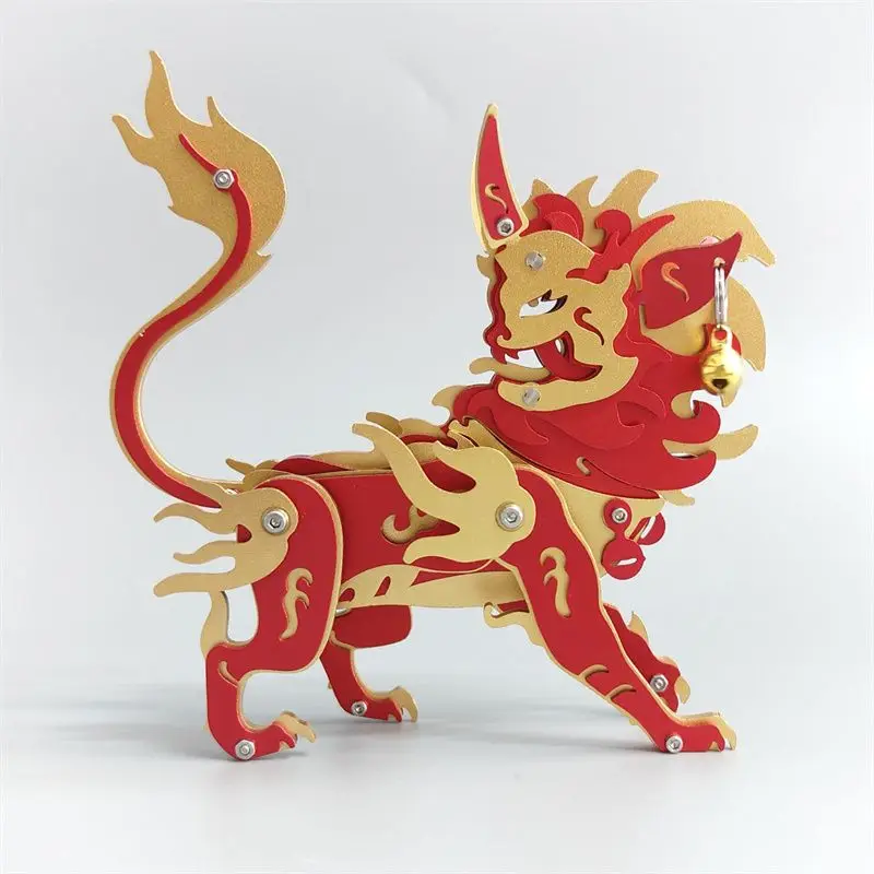 Puzzle in metallo in acciaio inossidabile. Montagne e mari e monaci. Modello di assemblaggio fatto a mano fai-da-te. Regalo di Capodanno per bambini