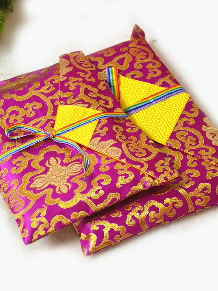 High-End Thick Double-Layer Tibetan Buddhist Textbook Protective Cover Embroidered Cloth Art Square Storage Bag for Daily Use