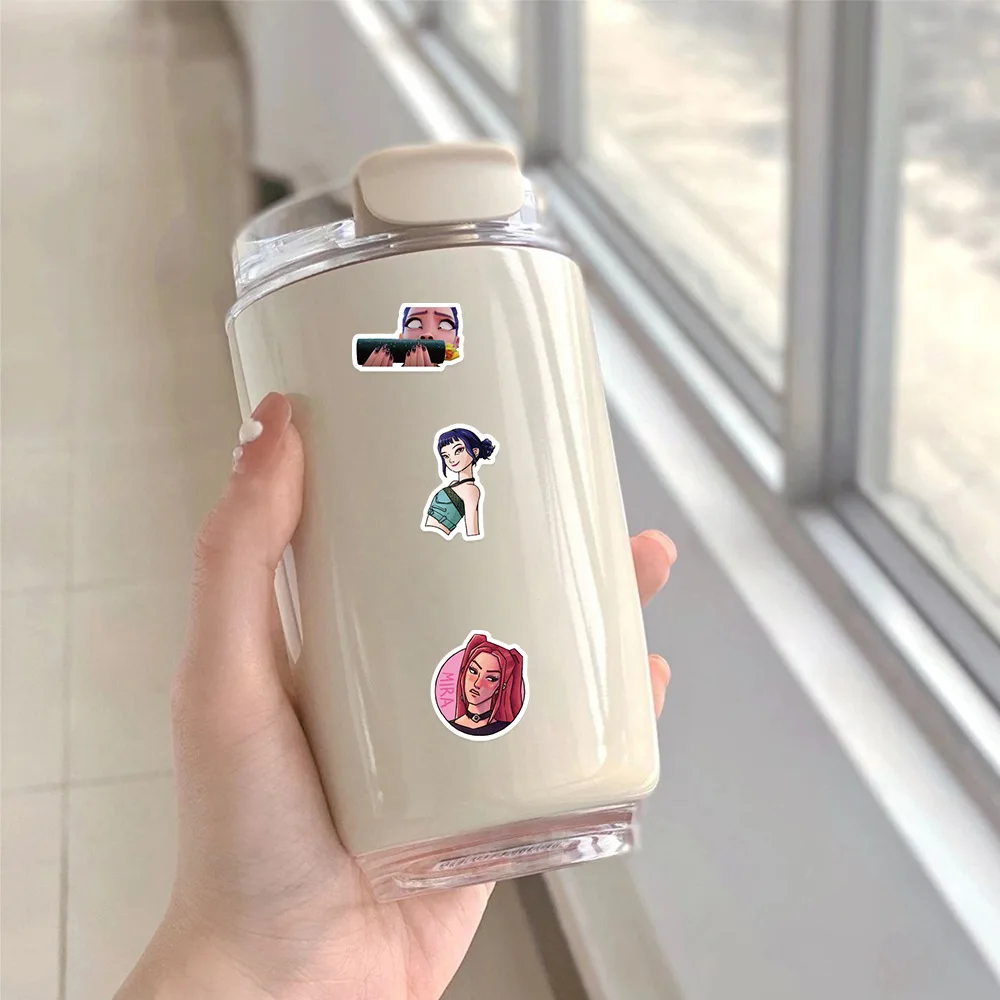 74 قطعة K-POP شيطان الصيادين فيلم الكرتون ملصقات الهاتف الغيتار المحمول دفتر حقيبة ملصق مضاد للمياه لعب الاطفال