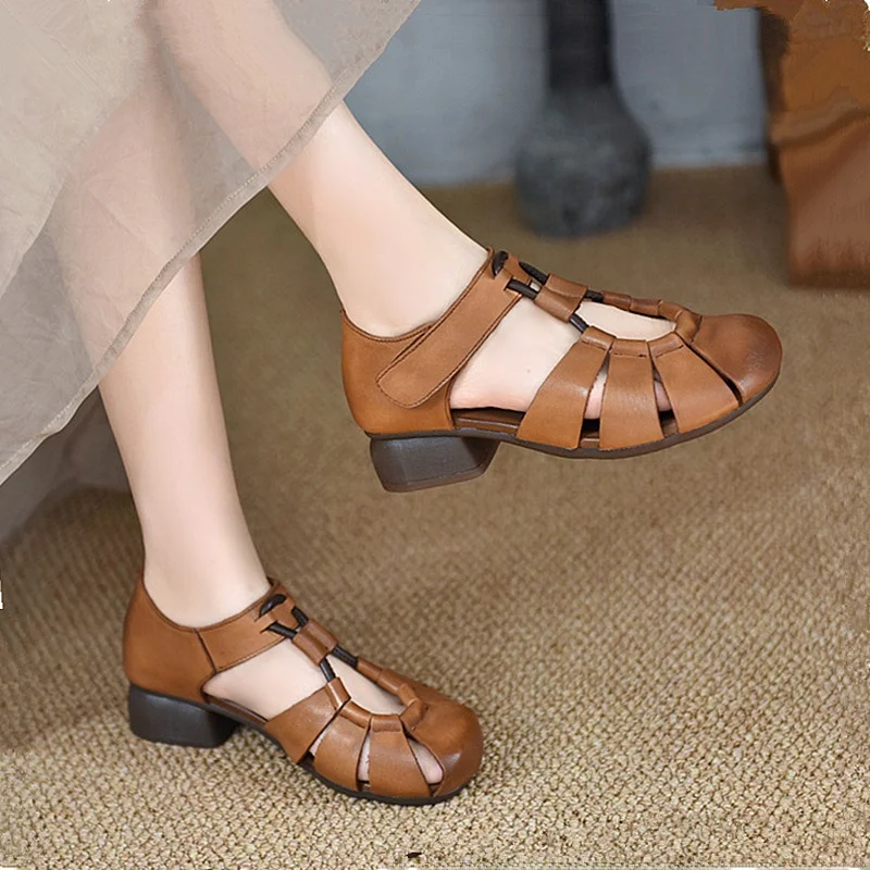 Genuine Leather Roman Sandals Women Summer 2026 New Thick Heel Headed Hollow out Low Heel Mom Shoes Clog Clog Shoes for Women