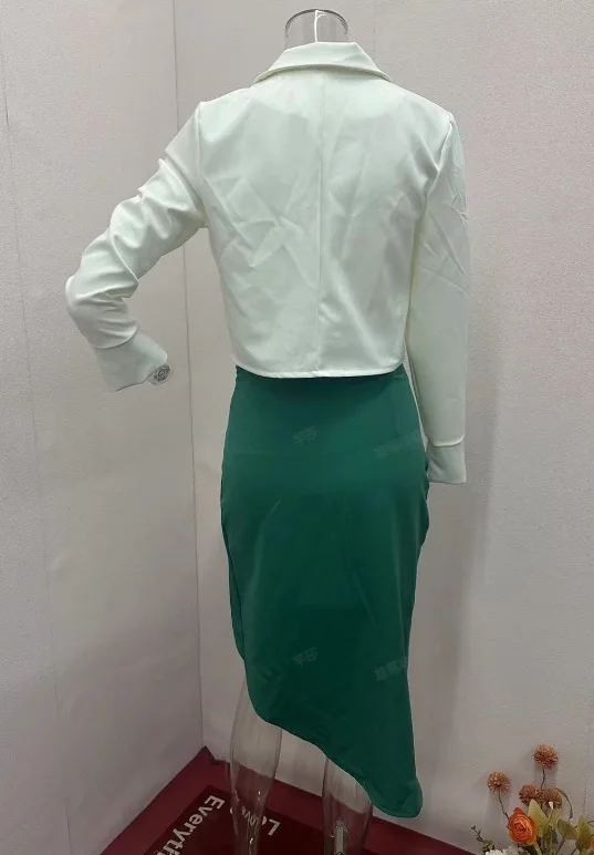 طقم تنورة نسائية بأكمام طويلة من الأعلى وخصر مرتفع ، مجموعة تنقل من قطعتين ، رقبة V عميقة ، مزاجية أنيقة ، موضة بنمط جديد ، الصيف ،