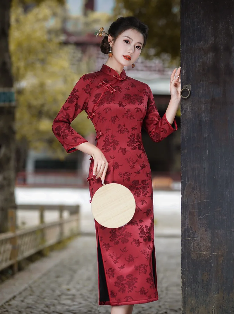 Chinese Style Traditional Dress Married Woman Wedding Vintage Cheongsams Red Elegant Dark Groove Modern Qipao Bridal Dresses