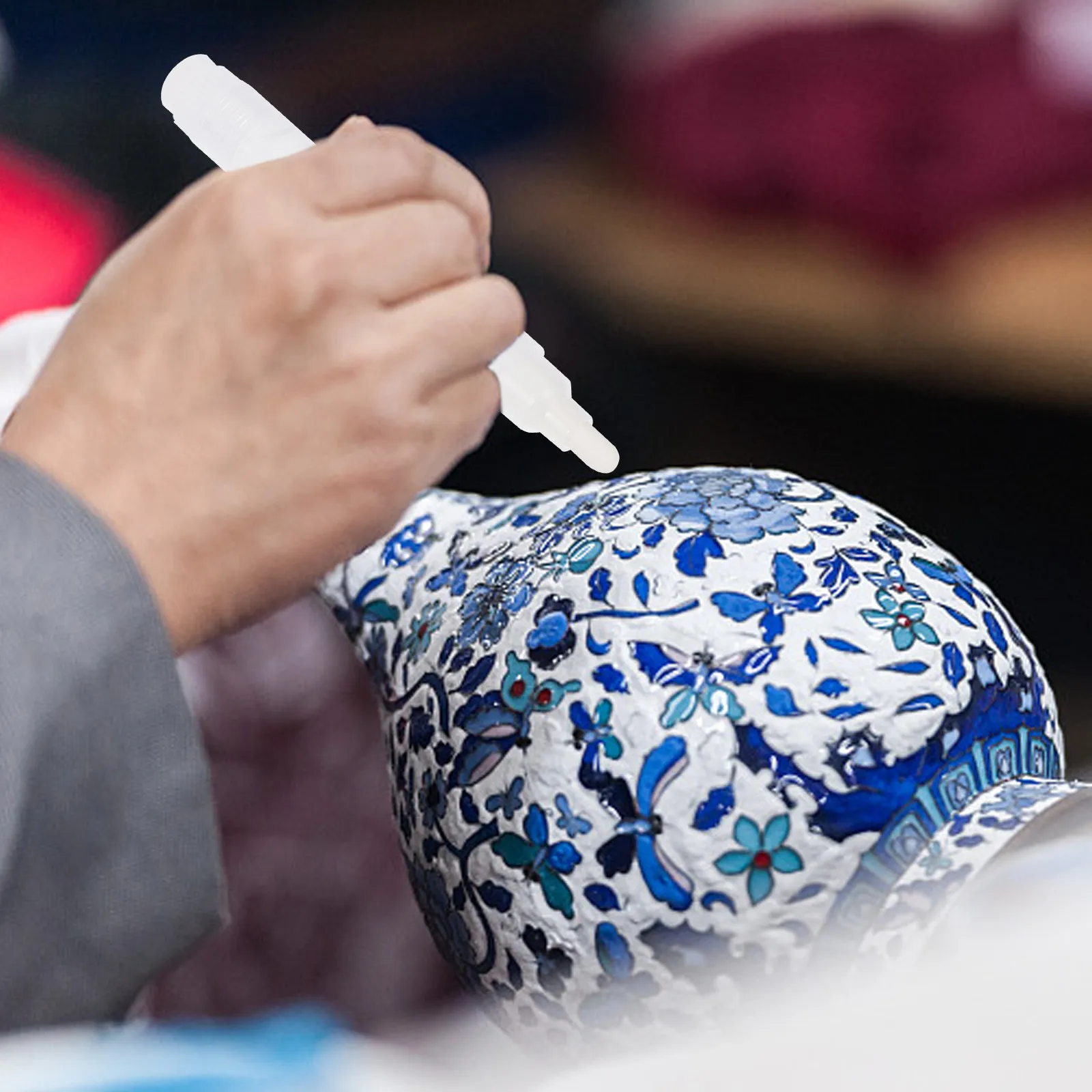 

7Pcs Empty Paint Pen Shells High Quality Plastic Shell for Art Markers Compact Easy to Carry Smooth Workmanship Safe to Use No