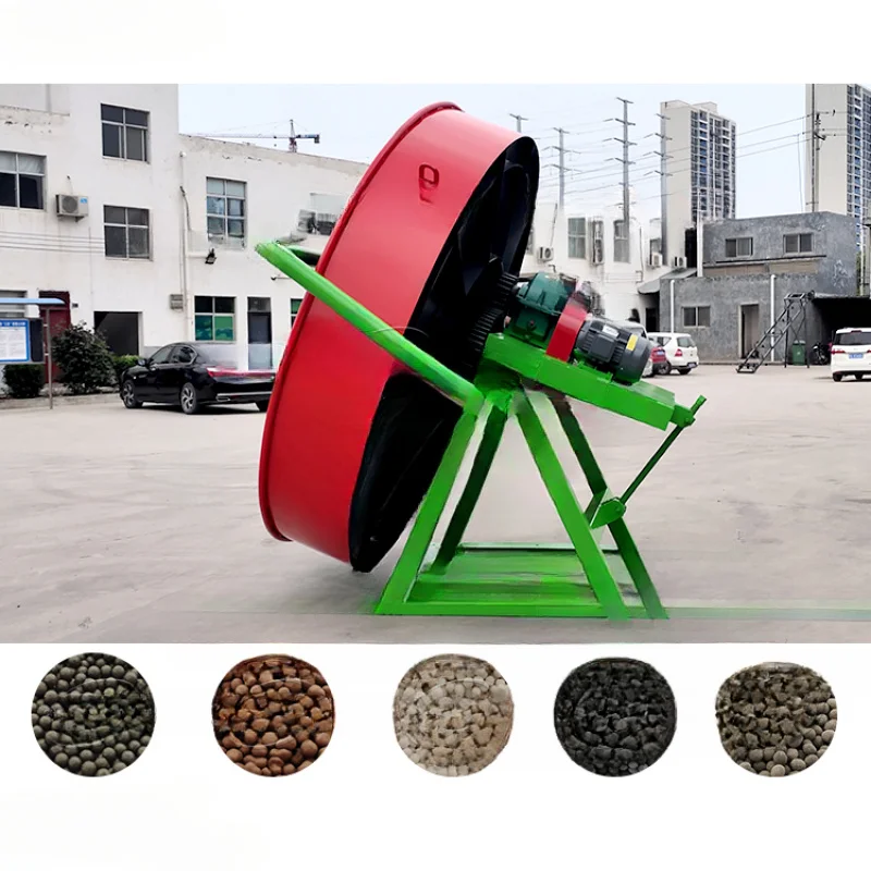 La máquina de pellets de gran capacidad Chengxiang es una peletizadora de estiércol de pollo hecha con excrementos, utilizada para la producción de fertilizantes compuestos.