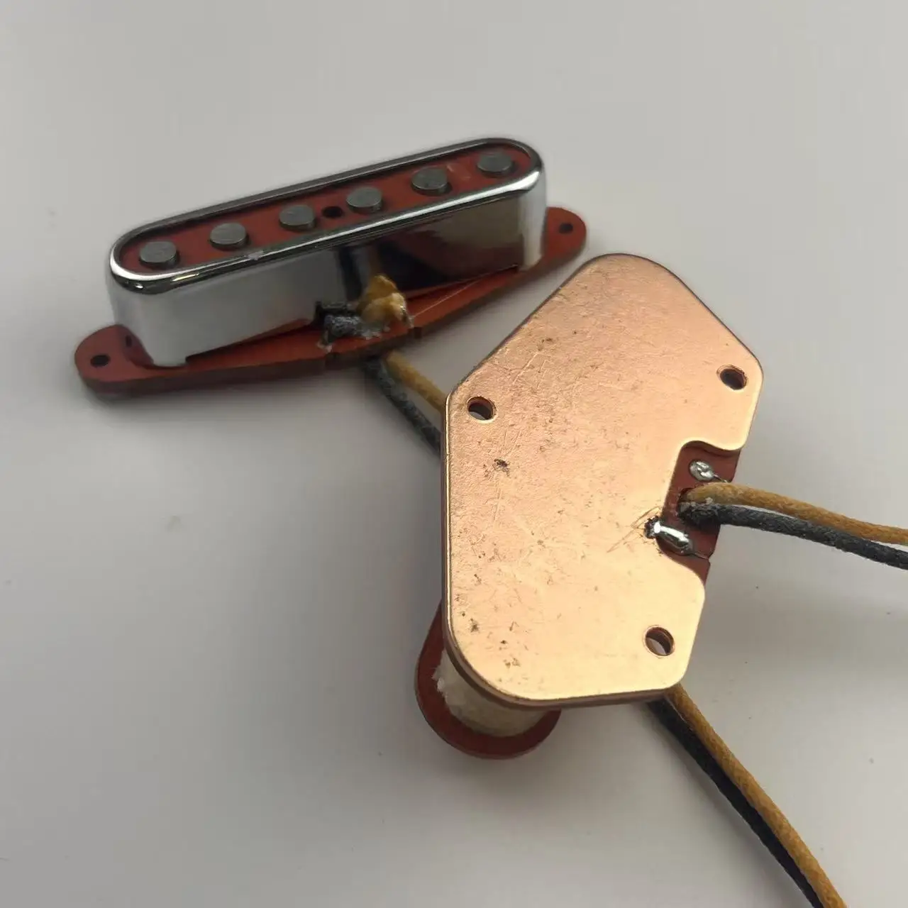 مجموعة لاقط جيتار TELE باللون الأحمر العتيق - رقبة ألنيكو 5 جرح يدويًا وجسر، غطاء كروم، ترقية سلك القماش #2