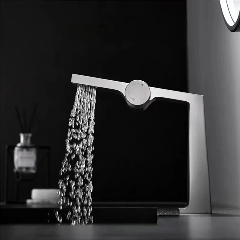 Creative Design Faucet, Single Hole Basin Mixer Tap, Full Copper Hot and Cold Water, Bathroom Sink Faucet