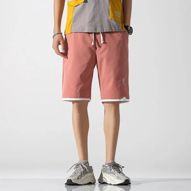 Pantaloni ort sottili in seta di ghiaccio estiva da uomo nuovi Pantaloni larghi a cinque punti larghi per sport da spiaggia casual leggeri
