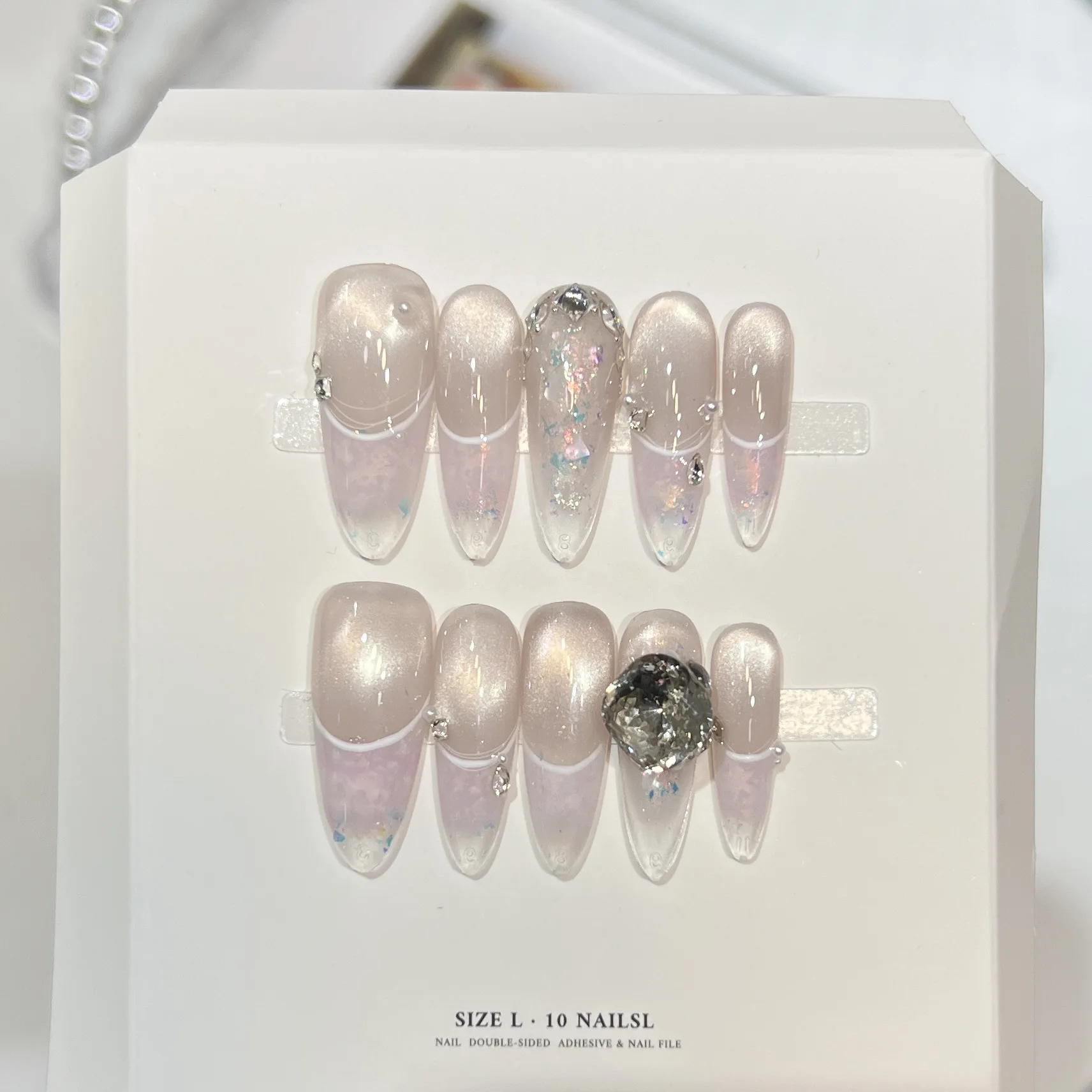 

10pcs Handmade Long Oval Press On Nails Shiny Cat Eye Purple French Design Sweet Cute Fake Nails Wearable Nails Art Tips Girls