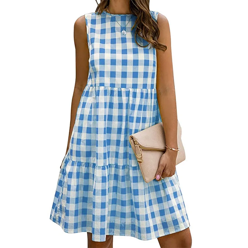 Vestido feminino em guingão sem mangas em camadas, gola redonda e silhueta fluida, vestido casual elegante