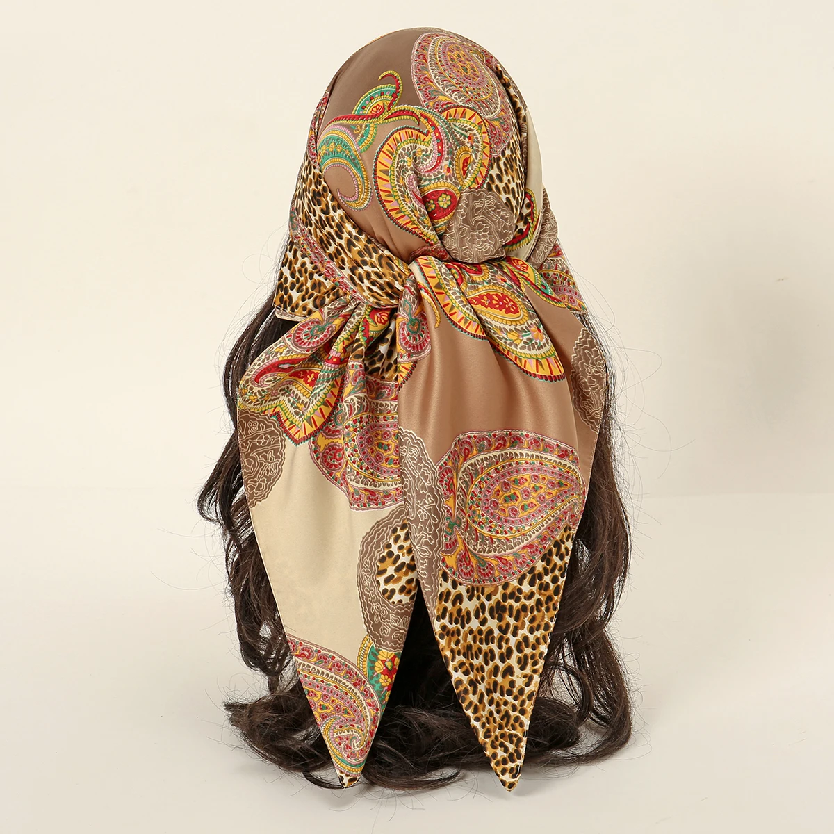 85*85cm Womnen Paisley Printed Square Scarf Matte Satin Silk Hair Wraps Luxury Designers Scarf Lightweight Foulard Silk Bandana