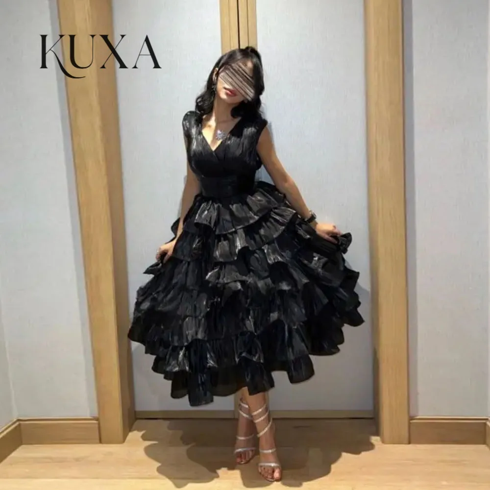 KUXA Elegantes A-Linien-Abendkleid mit V-Ausschnitt, maßgeschneiderte Promi-Kleider, weich geraffter Chiffon, maßgefertigte Anlasskleider 2026