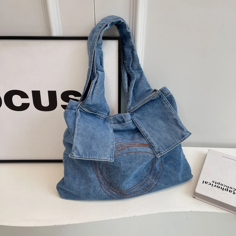 2024 nuova borsa a tracolla moda denim per zaino da donna con grande capacità, robusta e resistente, combinazione di colori classica popolare