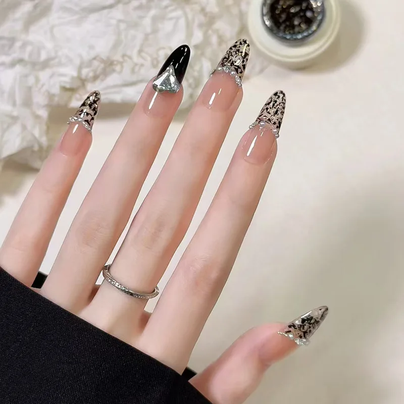 

24pcs French Leopard Press on Nails Pearls Diamonds Fashion False Nails Almond Nail Tips Artificial Nails for Sticking Wholesale