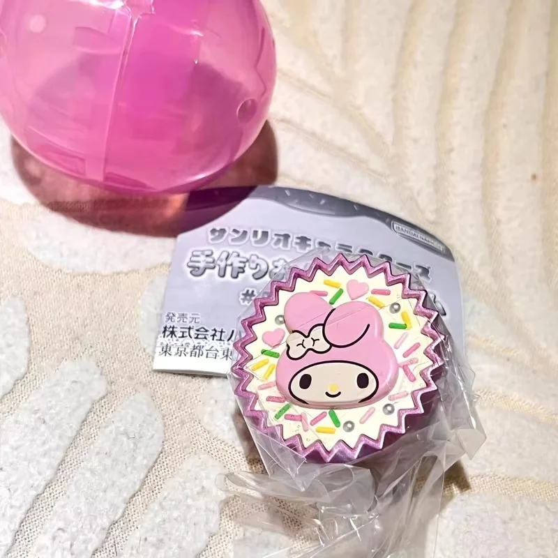 ของแท้แบนได้แอ็คชั่นฟิกเกอร์เฮลโลคิตตี้ มายเมโลดี้ ซินนามอนโรล ปูริน คุโรมิช็อคโกแลตขนมหวานกาชาปองคีย์กระเป๋าเป้สะพายหลังโซ่แขวน